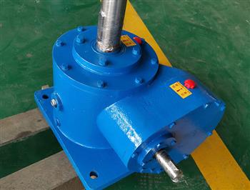 蝸桿減速機(jī)-圓弧蝸桿減速機(jī)