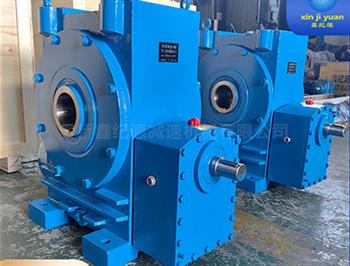 非標(biāo)蝸輪蝸桿減速機(jī)-支持定制