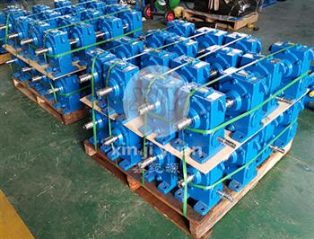 WD80-120圓柱蝸桿減速機