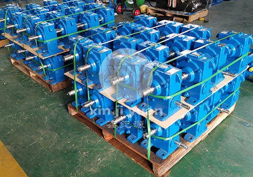 WD80-120圓柱蝸桿減速機(jī)