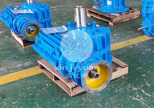 上出軸焊接變位機(jī)